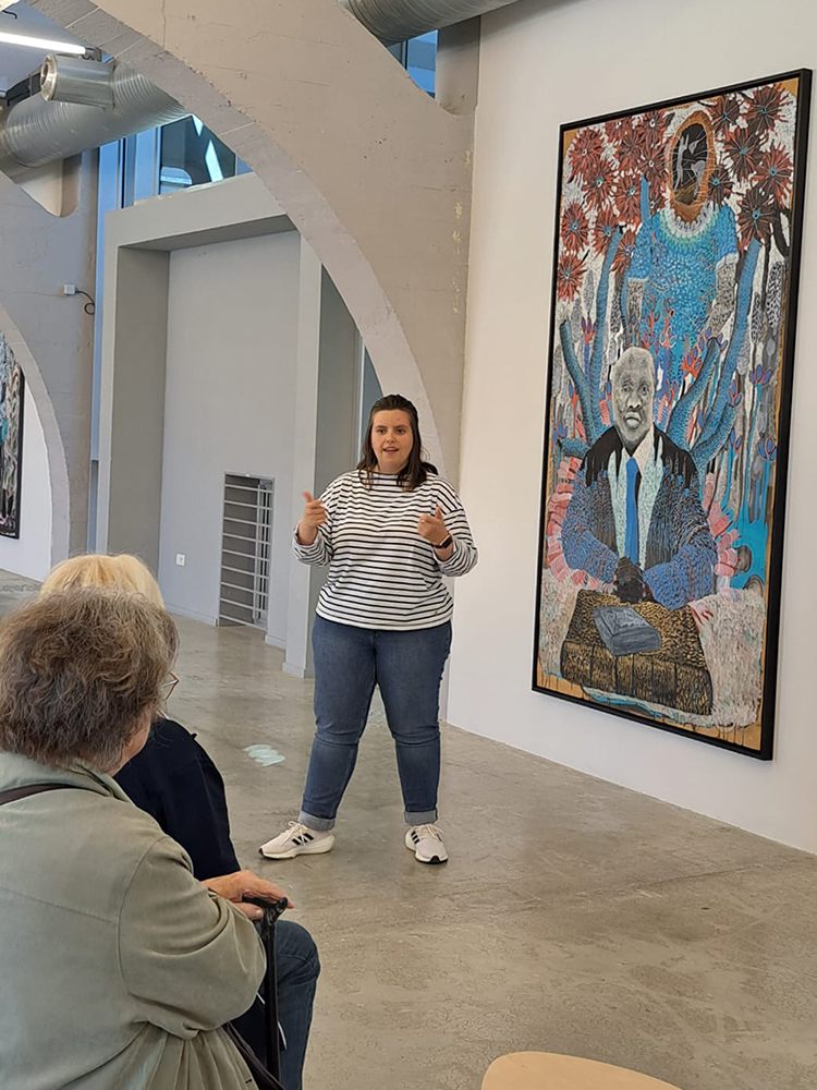 presentation des oeuvres de la kunsthalle mulhouse aux beneficiaires amaelles haut rhin